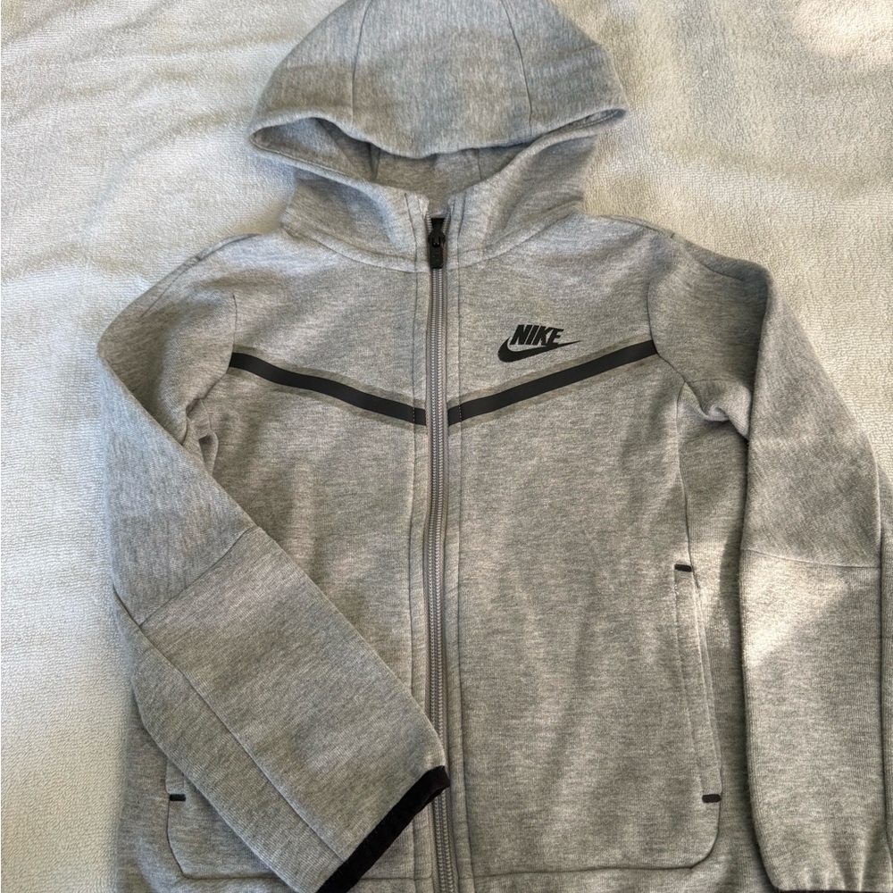 Nike Kids Light Gray Zip-Up Hoodie